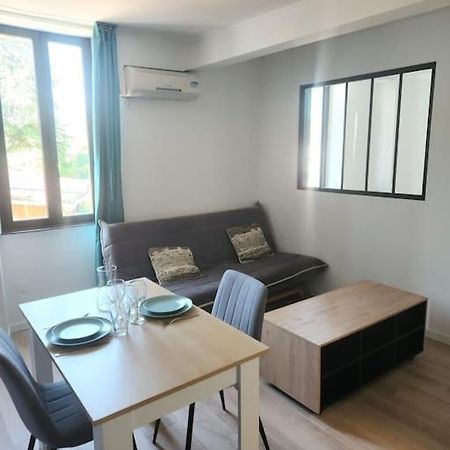 Le Maillot V Apartment Кастр Екстериор снимка